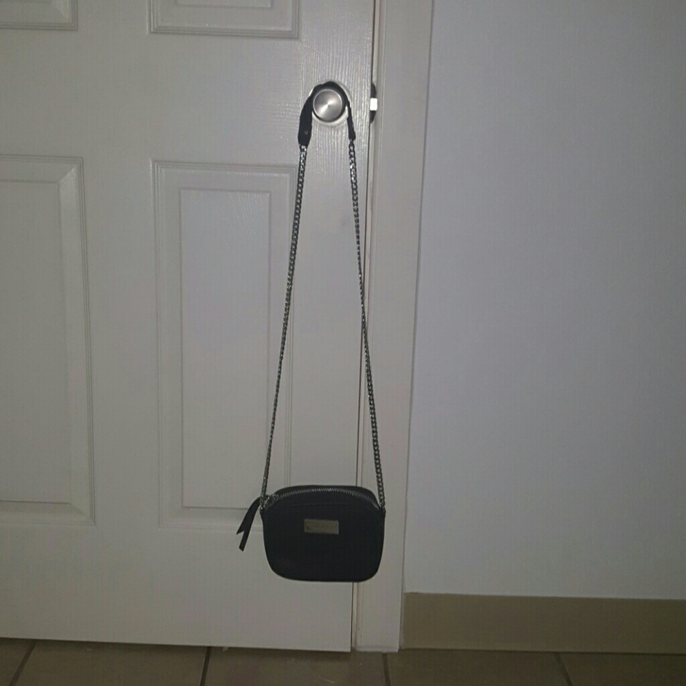 Purse - Picture 1 of 1